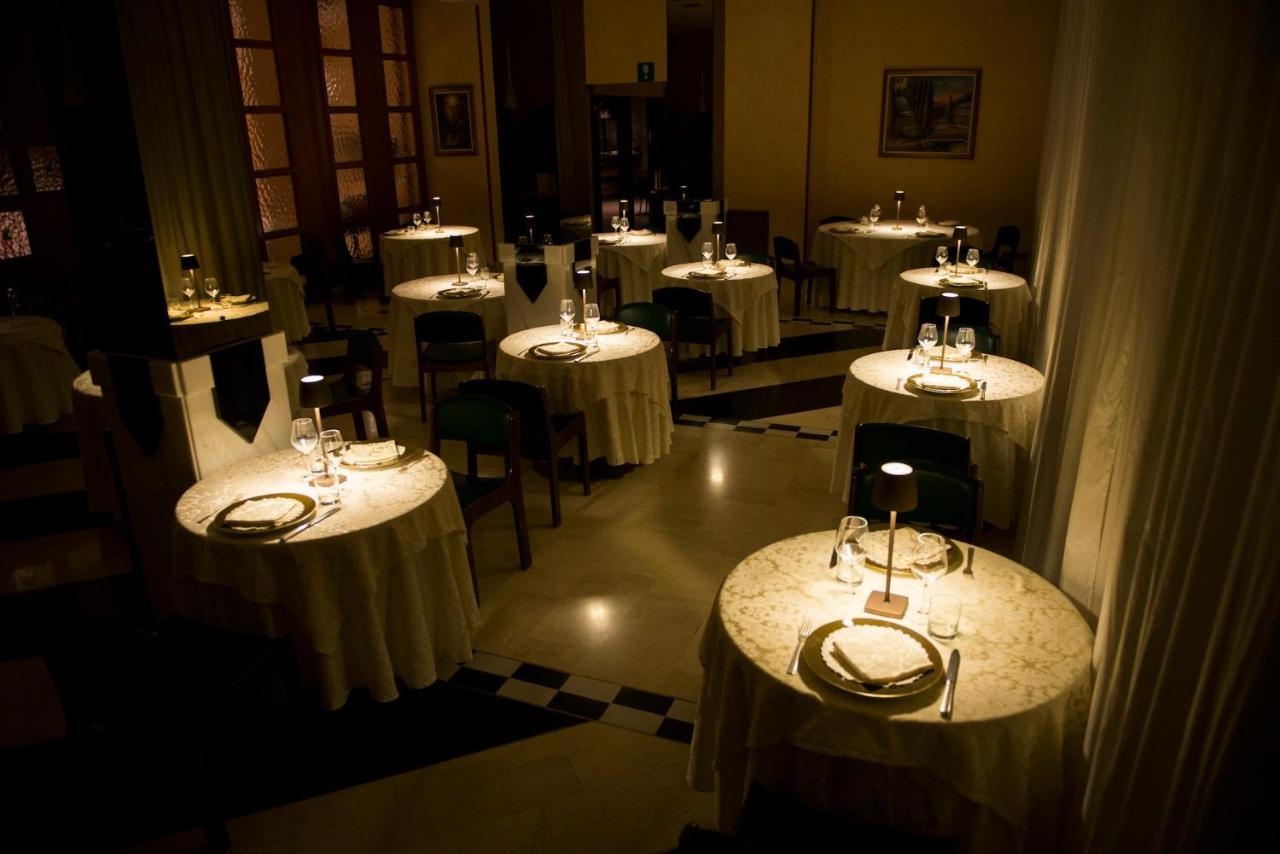Grand Hotel Ambasciatori Wellness & Spa Chianciano Terme Eksteriør billede
