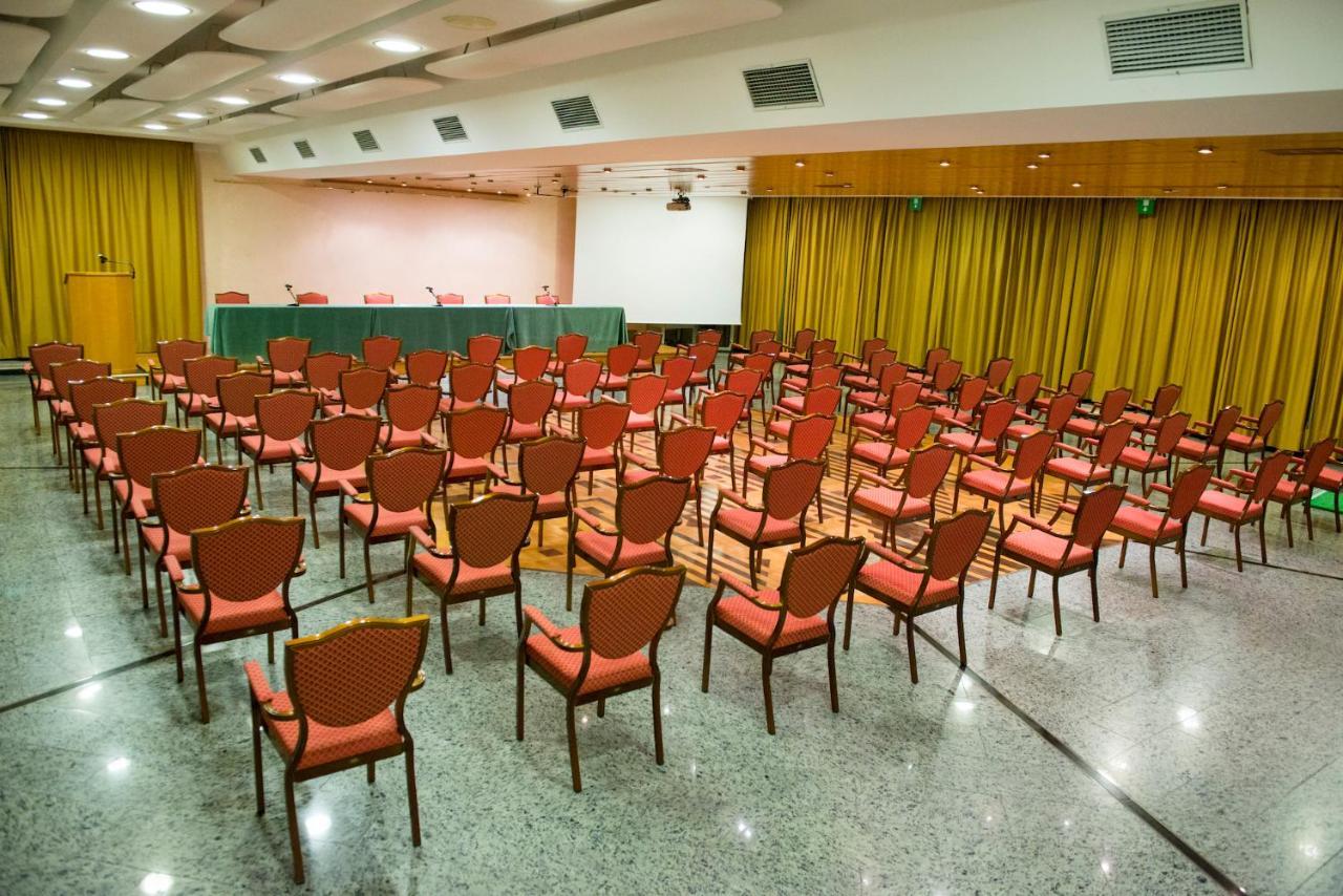 Grand Hotel Ambasciatori Wellness & Spa Chianciano Terme Eksteriør billede