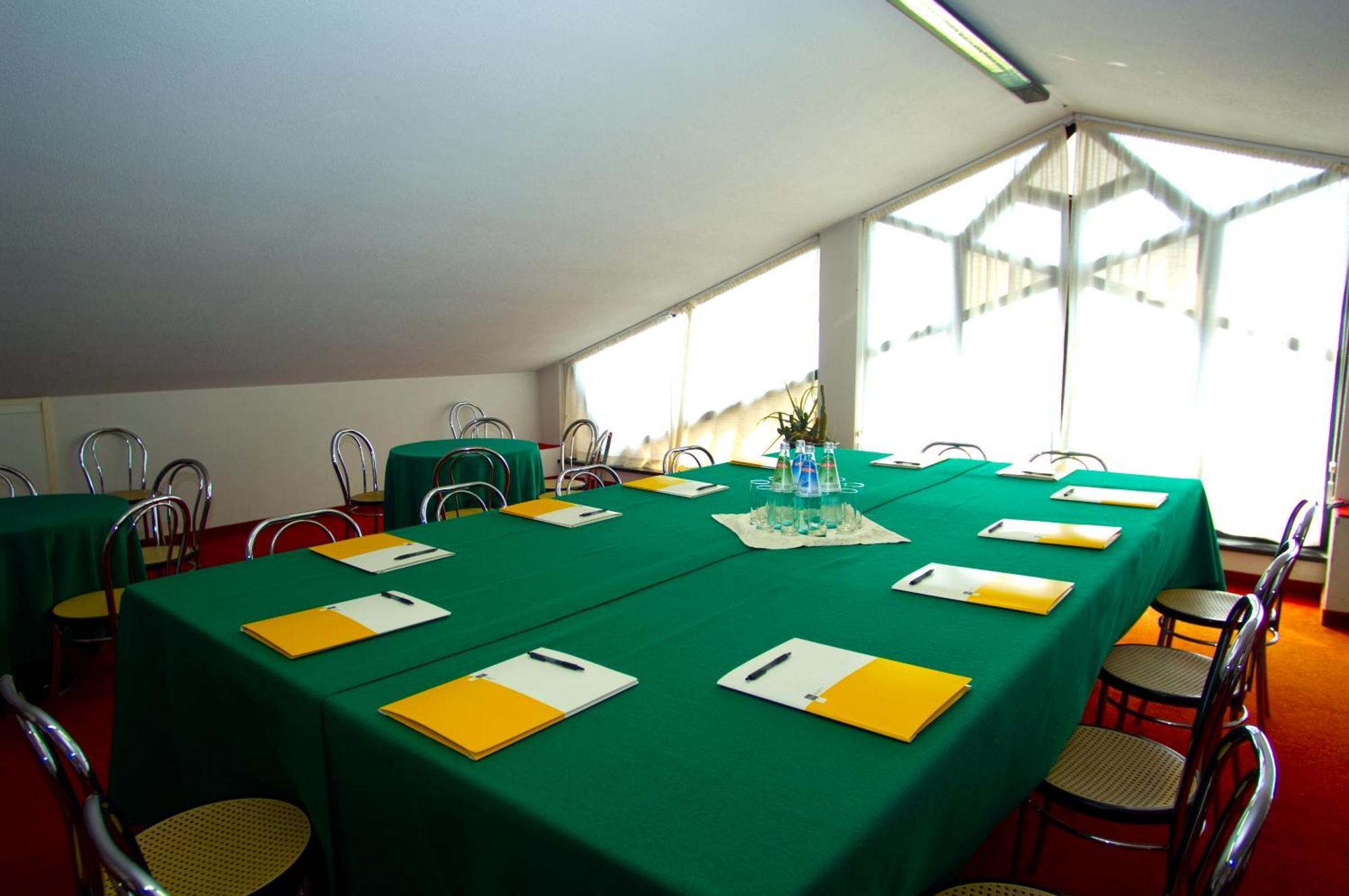 Grand Hotel Ambasciatori Wellness & Spa Chianciano Terme Eksteriør billede