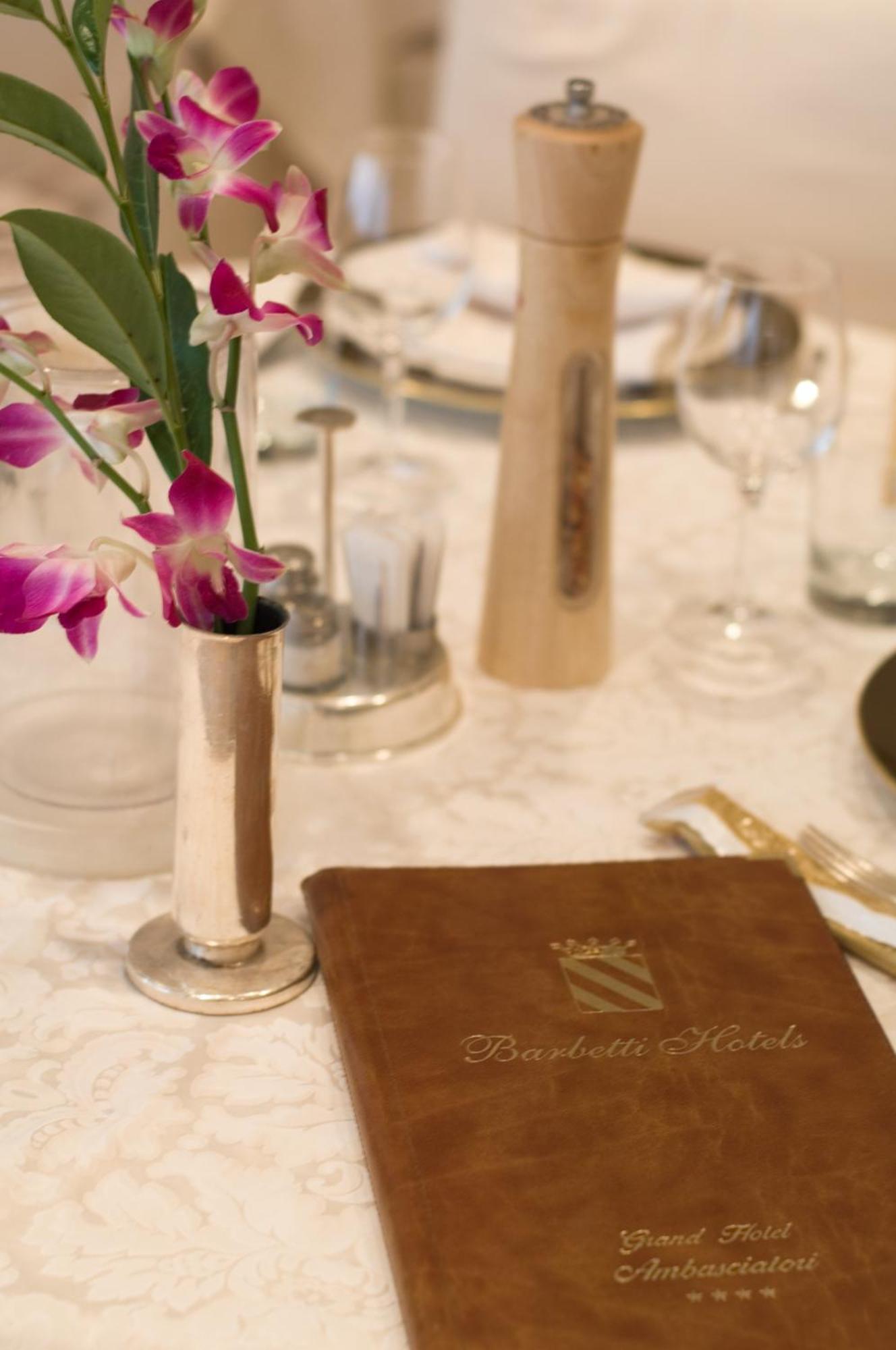 Grand Hotel Ambasciatori Wellness & Spa Chianciano Terme Eksteriør billede