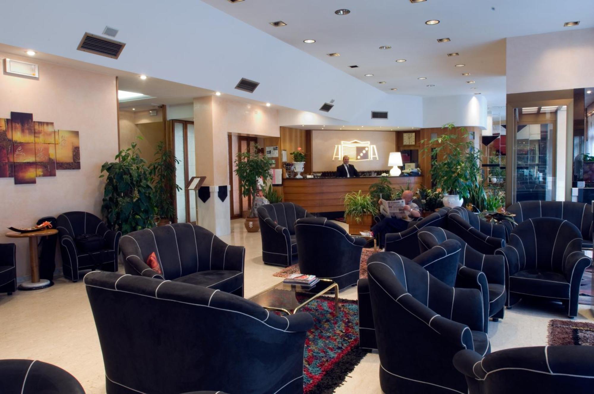 Grand Hotel Ambasciatori Wellness & Spa Chianciano Terme Eksteriør billede
