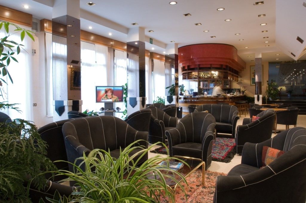 Grand Hotel Ambasciatori Wellness & Spa Chianciano Terme Eksteriør billede