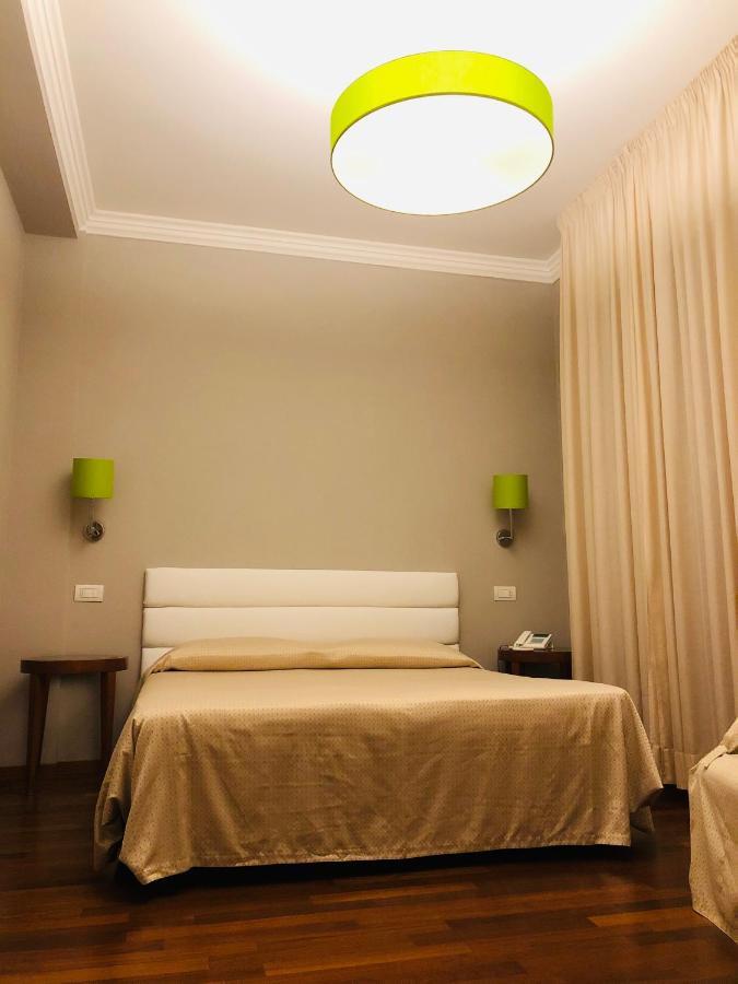 Grand Hotel Ambasciatori Wellness & Spa Chianciano Terme Eksteriør billede