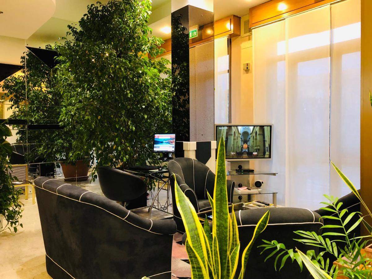 Grand Hotel Ambasciatori Wellness & Spa Chianciano Terme Eksteriør billede